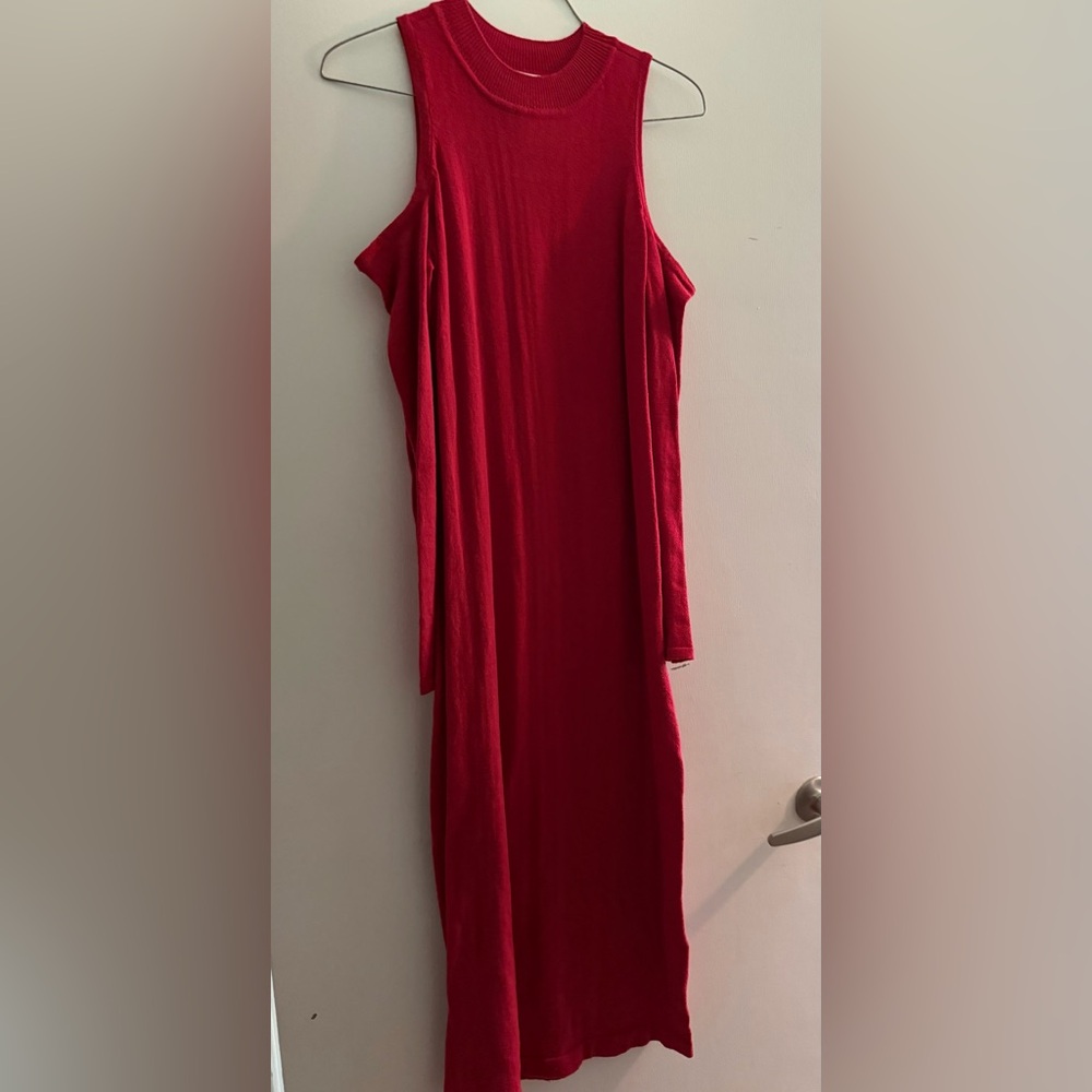 Elegant Red No Shoulder Dress